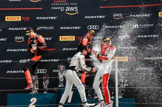 Podium, Race 1
