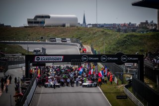 Grid Walk, Race 1
