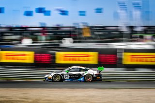 #54 Dinamic Motorsport Porsche 911 GT3-R (991.II) Adrien De Leener Christian Engelhart Pro, FGTWC, Race 1
