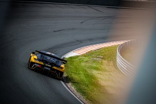 #88 AKKODIS ASP Team Mercedes-AMG GT3 Jules Gounon Jim Pla Pro, FGTWC, Race 1

