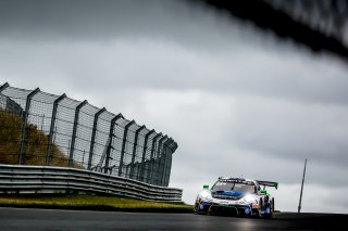 #54 Dinamic Motorsport Porsche 911 GT3-R (991.II) Adrien De Leener Christian Engelhart Pro, Qualifying 2
