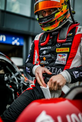 #87 AKKODIS ASP Team Mercedes-AMG GT3 Casper Stevenson Thomas Drouet Silver Cup, FGTWC, Pitlane, Qualifying 2
