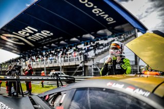 #112 JP Motorsport McLaren 720 S GT3 Dennis Lind Vincent Abril Pro, FGTWC, Grid Walk, Race 2
