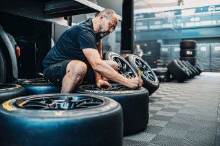 Paddock, Set Up
