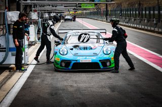 #911 Herberth Motorsport Porsche 911 GT3-R (991.II) Gold Cup, Bronze Test
