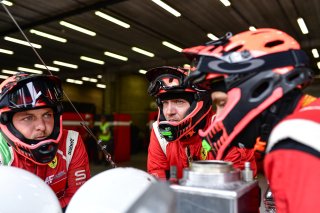 Pitlane, Pre-Qualifying
