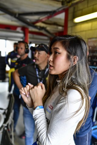 Pitlane, Pre-Qualifying
