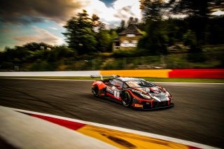 #6 Orange1 KPAX Racing Lamborghini Huracan GT3 Evo Jordan PEPPER Andrea CALDARELLI Marco MAPELLI Lamborghini Huracan GT3 Evo Pro, FGTWC, Superpole
