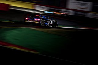 #33 Team WRT Audi R8 LMS evo II GT3 Arnold ROBIN Ryuichiro TOMITA Ulysse DE PAUW Maxime ROBIN Audi R8 LMS evo II GT3 Gold Cup, Night, Race
