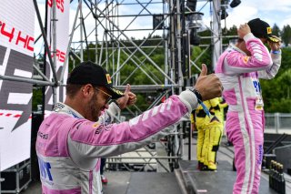 Podium, Race
