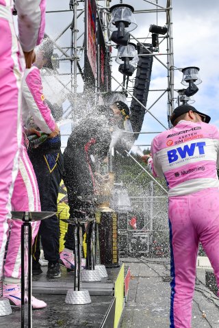 Podium, Race
