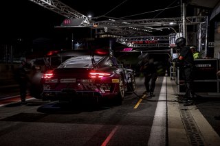 #911 Herberth Motorsport Porsche 911 GT3-R (991.II) Ralf BOHN Alfred RENAUER Robert RENAUER Porsche 911 GT3-R (991.II) Gold Cup, Night, Race
