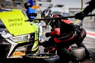 Pitlane, Race
