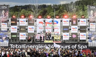 Podium, Race
