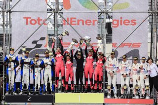 Podium, Race
