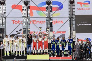 Podium, Race
