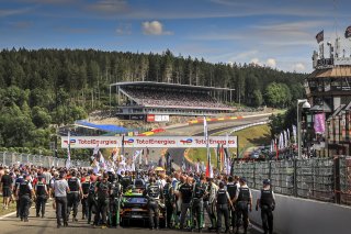 Gridwalk, Race
