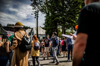 Grid Walk
