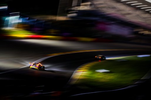 #5 Haupt Racing Team Mercedes-AMG GT3 Gabriele PIANA Florian SCHOLZE Hubert HAUPT Arjun MAINI Mercedes-AMG GT3 Gold Cup, Night, Race
 | SRO / TWENTY-ONE CREATION - Jules Benichou