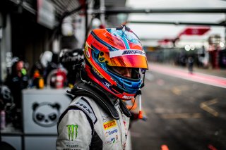#90 Madpanda Motorsport Mercedes-AMG GT3 Sean WALKINSHAW Oscar TUNJO Patrick KUJALA Ezequiel PEREZ COMPANC Mercedes-AMG GT3 Silver Cup, Pitlane, Race
