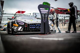 #90 Madpanda Motorsport Mercedes-AMG GT3 Sean WALKINSHAW Oscar TUNJO Patrick KUJALA Ezequiel PEREZ COMPANC Mercedes-AMG GT3 Silver Cup, Pitlane, Race
