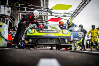#39 Singha Racing Team TP 12 Porsche 911 GT3-R (991.II) Piti BHIROMBHAKDI Christophe HAMON Tanart SATHIENTHIRAKUL Earl BAMBER Porsche 911 GT3-R (991.II) Pro-Am Cup, Pitlane, Race
