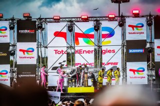 Podium, Race
