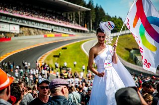 Grid Walk

