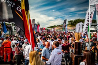 Grid Walk
