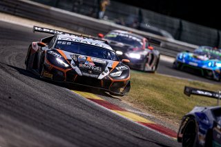 #6 Orange1 KPAX Racing Lamborghini Huracan GT3 Evo Jordan PEPPER Andrea CALDARELLI Marco MAPELLI Lamborghini Huracan GT3 Evo Pro, Race
