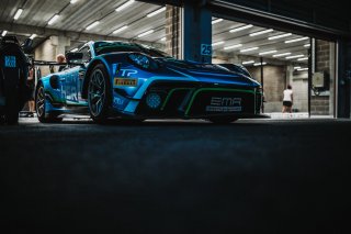 Paddock, Set Up
