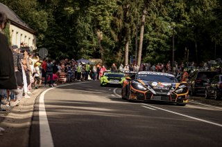 Parade
