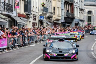 Parade
