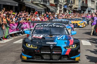 Parade
