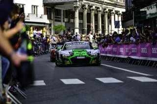 PARADE
