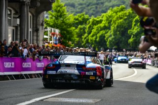 PARADE
