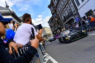 PARADE
