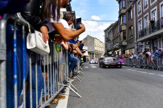 PARADE

