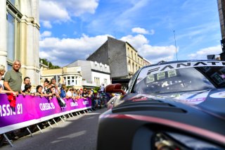 PARADE
