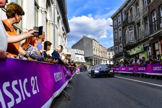 PARADE
