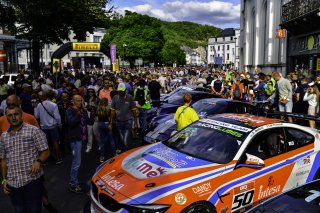 PARADE
