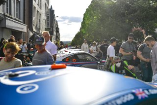 PARADE
