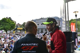 PARADE
