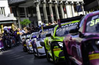 PARADE
