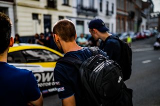 Parade
