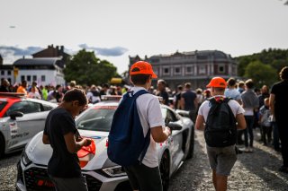 Parade
