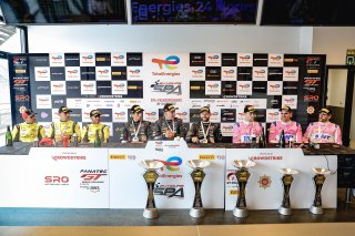 Press Conference, Race
