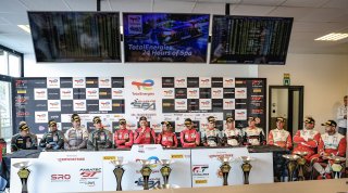 Press Conference, Race

