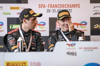 Press Conference, Race
