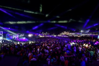 Concert
